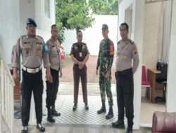 Guna Mendukung Pemilu Tahun 2024 Aman Dan Damai, Babinsa Karangasem Laksanakan Patroli Bersama