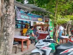 Segelas Teh Manis, Hangatkan Akrabkan Komsosnya Babinsa Jayengan dengan Warga Binaan