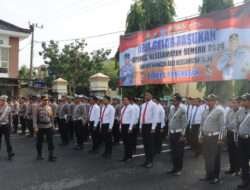 Polres Pamekasan Gelar Apel pasukan “Operasi Keselamatan Semeru 2024 dan Pencanangan Aksi Keselamatan Jalan”