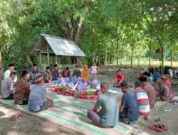Ikut Lestarikan Budaya, Babinsa Hadiri Syukuran Tradisi Bersih Desa Wilayah Binaan