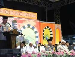 Hadiri Haul Ponpes Nurut Taqwa di Bondowoso, Kapolda Jatim Ajak Ulama Tetap Jaga NKRI