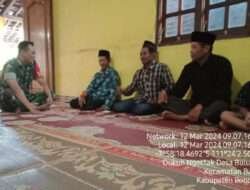 Komsos, Sarana Babinsa Kodim 0802/Ponorogo Jalin Kedekatan Dengan Warga
