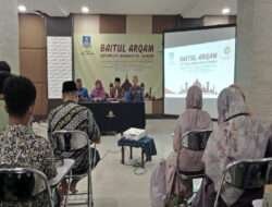 Wakil Ketua PDM Lamongan Buka Baitul Arqam Karyawan RSML