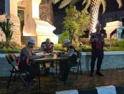 Jaga Kondusifitas di Bulan Ramadhan, Satsamapta Polres Gresik Gelar “Pasar Ta’jil”