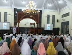 Babinsa Koramil 0801/07 Ngadirojo Bersinergi Dengan Pihak Kepolisian Lakukan Pengamanan Pengajian