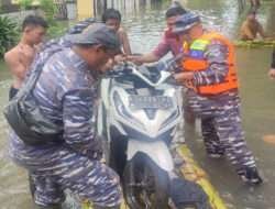 Lanal Semarang Bantu Bencana Banjir Di Kabupaten Jepara Dan Kabupaten Demak