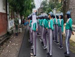 Ada Maksud Apa Babinsa Nusukan Gembleng Siswa Siswi SMK Mandala Bhakti Surakarta Dengan Latihan PBB