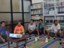 Melalui Komsos, Babinsa Koramil 0801/01 Pacitan Ajak Warganya Ciptakan Kamtibmas Yang Kondusif