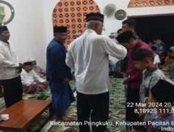 Sarana Mempererat Tali Silaturahmi, Danramil 0801/12 Pringkuku Ikuti Safari Ramadhan Di Masjid Nurul Iman