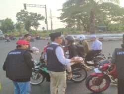 Bangkalan Bergetar Puluhan Anggota AMP Geruduk Lampu Merah Tangkel Burneh