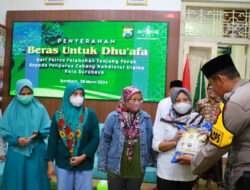 Raih Keberkahan di Bulan Ramadhan, Polres Tanjung Perak Gelar Bansos Untuk Para Dhuafa