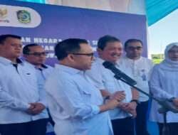 Menpan RB dan Menteri KKP Kunjungi Pantai Ancol Plengsengan