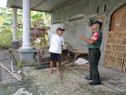 Melalui Komsos, Babinsa Ingatkan Warga Binaan Pentingnya Menjaga Keamanan