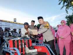 Berbagi Berkah di Bulan Ramadhan, Polrestabes Surabaya Ajak Ratusan Abang Becak Buka Puasa Bersama