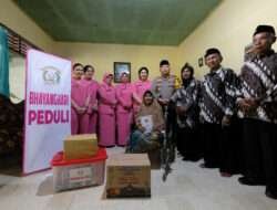 Pererat Tali Silaturahmi Di Bulan Ramadhan, Kapolres Pasuruan Anjangsana Ke PP Polri Dan Warakawuri