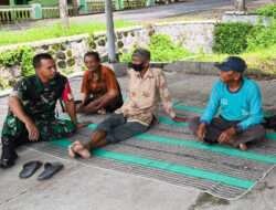 Serda Lilies Sosok Babinsa Yang Supel dalam Bergaul Dengan Warga