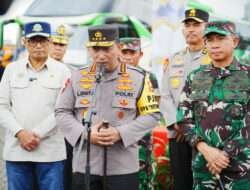 Tindaklanjuti Arahan Presiden, Kapolri Lepas Mudik Gratis Polri Presisi