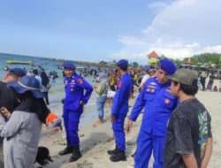 Pengamanan Libur Hari Raya Idul Fitri di Pantai Delegan, Gresik