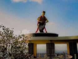 Pengunjung Pantai Watu Dodol Resah, Diduga Pungli Berkedok Parkir