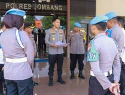 Jelang Putusan MK, Polres Jombang Siagakan Personel Amankan Gedung KPU dan Bawaslu Jombang