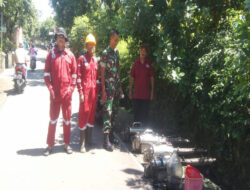 Babinsa Klego Berperan Aktif Basmi Sarang Nyamuk dengan Fogging