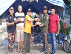 Aktivis dan Pokja Gabungan Jayanti Salurkan Bantuan Sembako Hasil Penggalang Dana Untuk Korban Banjir