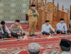 Bupati Pelalawan Melepas Keberangkatan 336 Orang Jemaah Calon Haji