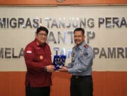 Menuju WBBM, Imigrasi Palangka Raya Studi Tiru ke Imigrasi Tanjung Perak