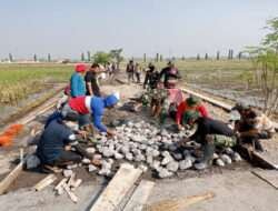 Satgas TMMD Reguler ke-120 Kodim 0726/Sukoharjo Semangat Laksanakan Pengecoran
