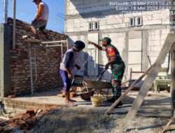 Aktif Bantu Warga, Babinsa Kodim 0802/Ponorogo Ikut Bangun Mushala