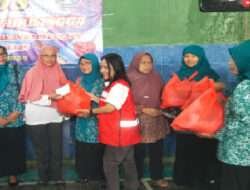 TP PKK Kelurahan Airlangga Gelar Bakti Sosial