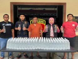 Satreskrim Polres Pasuruan Berhasil Sita Ratusan Botol Miras Beralkohol Tanpa Izin Saat Operasi Cipta Kondisi