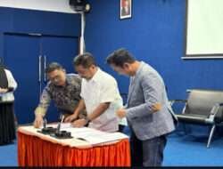 Pelantikan Jajaran Pengurus Perhumas Muda Surabaya Raya 2024-2026 di Kampus Stikosa AWS