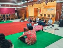 Peran Aktif Babinsa Kepatihan Wetan Dalam Musyawarah Masyarakat Desa (MMD)