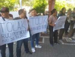 Gabungan Insan Pers dan Inpersma Gelar Aksi Tolak RUU Penyiaran