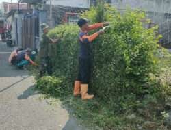 Kampung Keprabon Lor Menjadi Sasaran Kerja Bakti Babinsa Bersama Tim Saberling Dan Warga