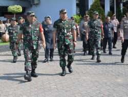 Pangdam IV/Diponegoro Tinjau Langsung Latihan Penanggulangan Konflik Sosial (PKS) di wilayah Kodim 0726/Sukoharjo