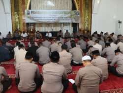 Tingkatkan Ketaqwaan Anggota Polri, Kapolres Pasuruan Gelar Binrohtal dan Santunan Anak Yatim