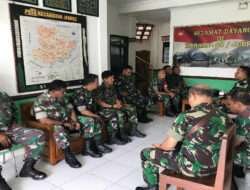 Melalui Apel Pagi, Danramil 04/Jebres Berikan Pengarahan Anggota Jauhi Judi Online Maupun Pinjol