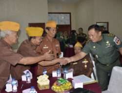 Tingkatkan Sinergitas dan Soliditas dengan Keluarga Besar TNI, Kodim 0735/Surakarta Gelar Komsos