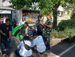 Sigap dan Cekatan, Danramil 04/Jebres Bersama Babinsa Bantu Warga yang Mengalami Musibah