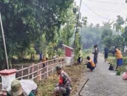 Wujud kemanunggalan, Anggota TNI Ngawi Karya Bakti Bersama Masyarakat