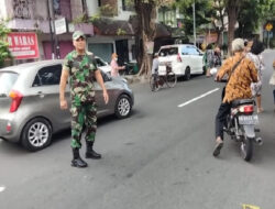 Ciptakan Rasa Aman Dan Kondusif, Piket Koramil 03/Serengan Amankan Pelaksanaan Ibadah Minggu Pagi