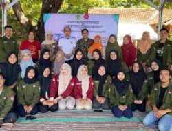 Mahasiswa PPKN UNIBA Aksi Gerakan Hidup Sehat Bebas Sampah di Pantai Syariah