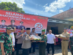 Polsek Kabat Gelar Doa Bersama dan Tasyakuran Hari Bhayangkara ke 78