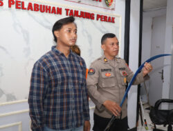 Polres Tanjung Perak Amankan Pemuda Ketua Gangster Durian Runtuh 23 Kedapatan Membawa Senjata Tajam