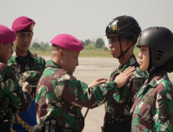 Brevet Para, Resmi Tersemat di Dada Siswa Pasukan Elit Korps Marinir