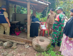 Bantuan Sembako untuk Lansia: Wujud Kepedulian dan Tindakan Nyata Babinsa Ngrambe dan Perangkat Pemerintah Meringankan Beban Warga