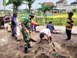 Surasno Bantu Penambalan Jalan