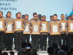 Polres Pasuruan Berhasil Raih Penghargaan Predikat Pelayanan Prima dan Pembangunan Zona Integritas Polri